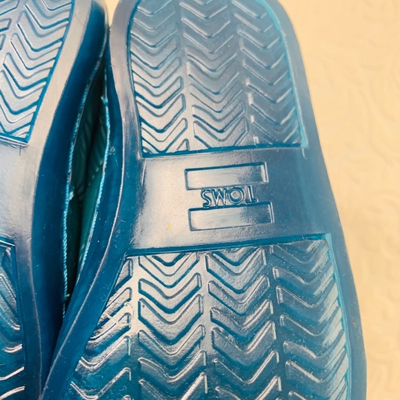 Toms toddler stellar blue quilted shoes size 9 - Picture 4 of 5